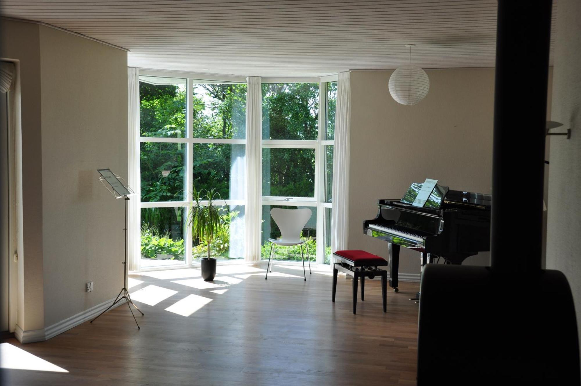 티스테드 Snehvide Bed & Breakfast B&B 외부 사진